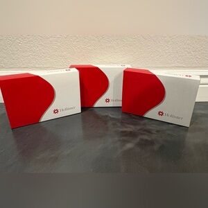 3 Boxes 18004 Hollister 2 Pc. Drainable Ostomy Pouch, 30 Units Total Exp. 2030